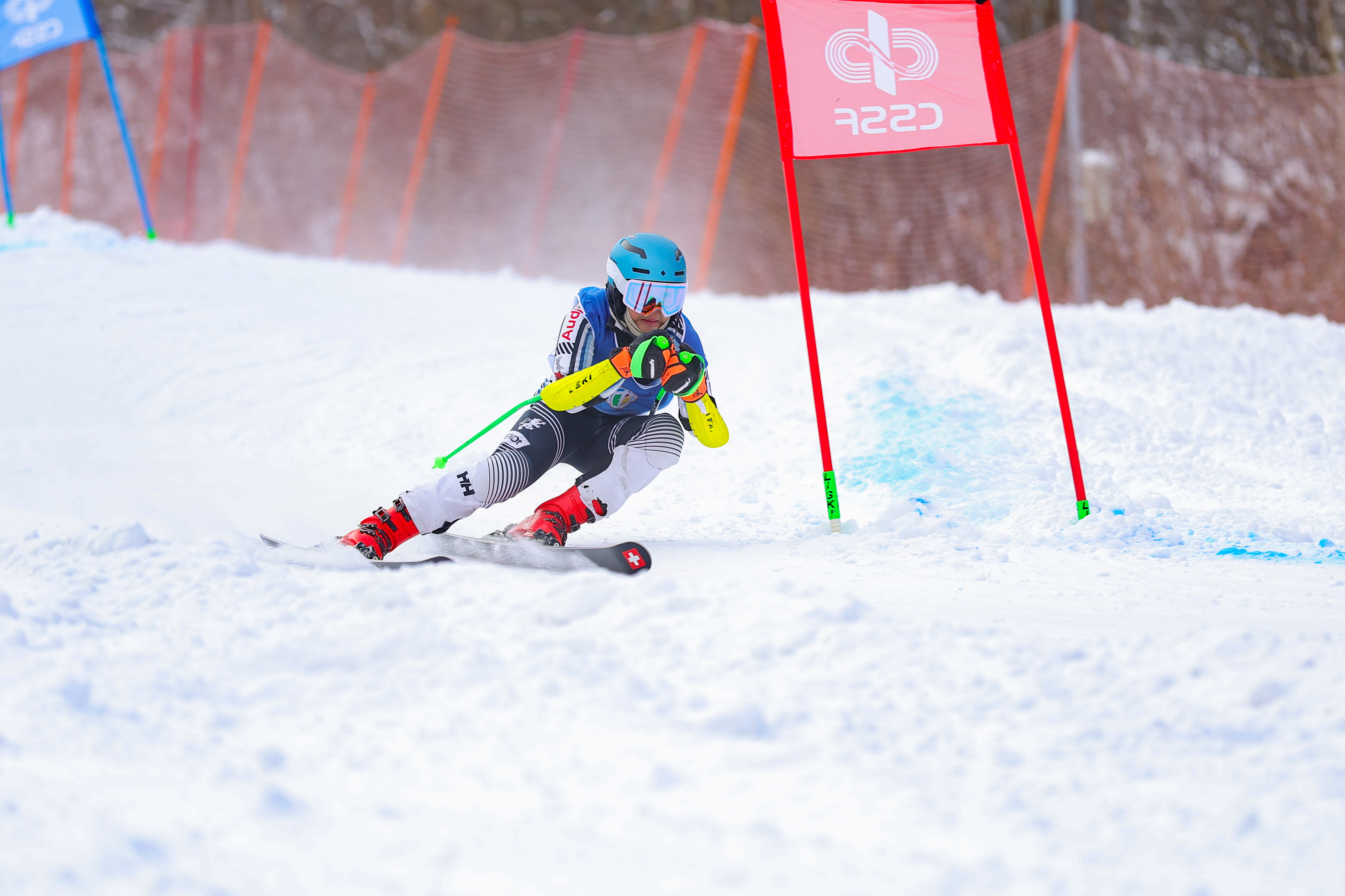 燃情冰雪,少年逐梦!2025年中小学高山滑雪系列活动圆满落幕