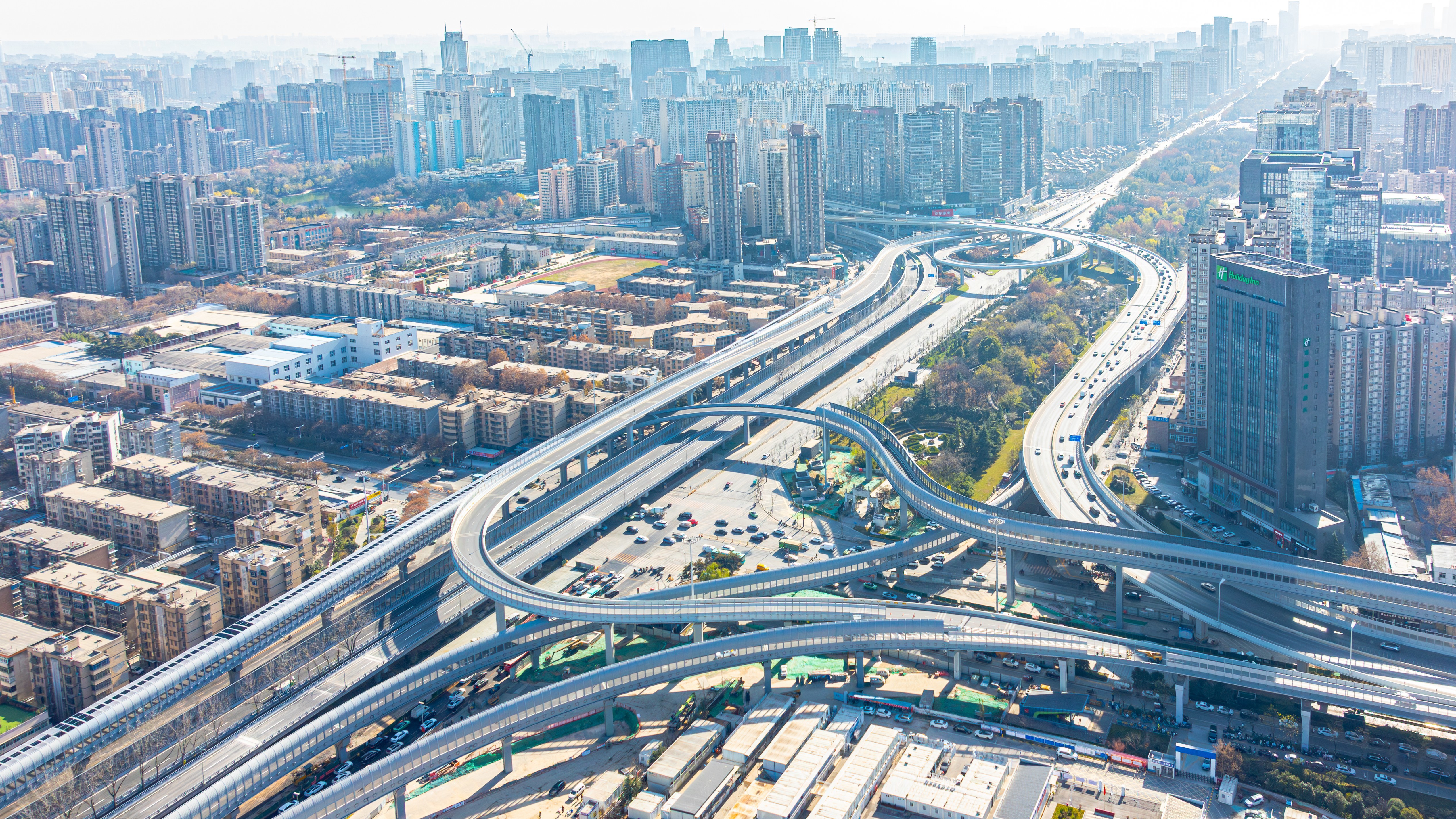 四层通衢贯长安 匠心架起民心桥——陕建西安西南二环立交工程建成通车侧记