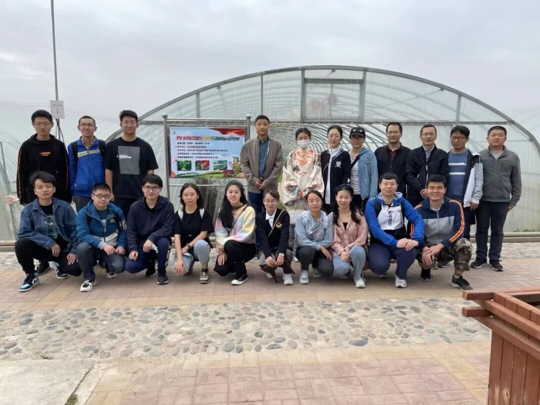 “沃土再生”团队成员合照