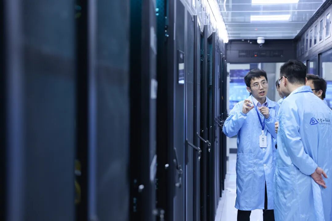 紫金山实验室科研攻关一线