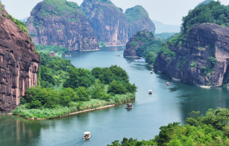 龙虎山景区2026开年福利来袭 湘鄂闽赣四省游客享免门票优惠政策