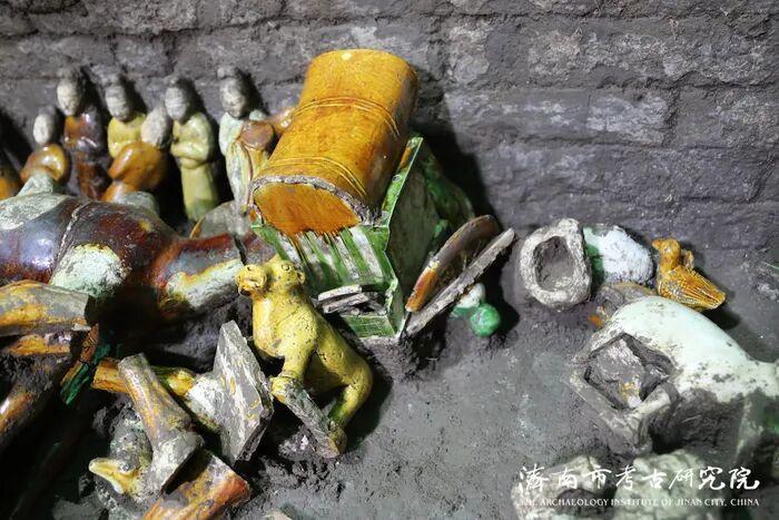 出土时的唐三彩