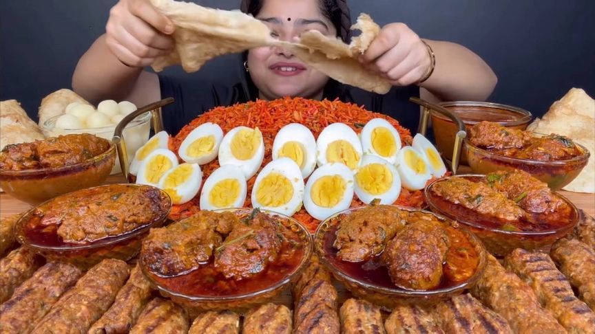 印度吃播这食量，这胃口惊人！个人食量请勿模仿