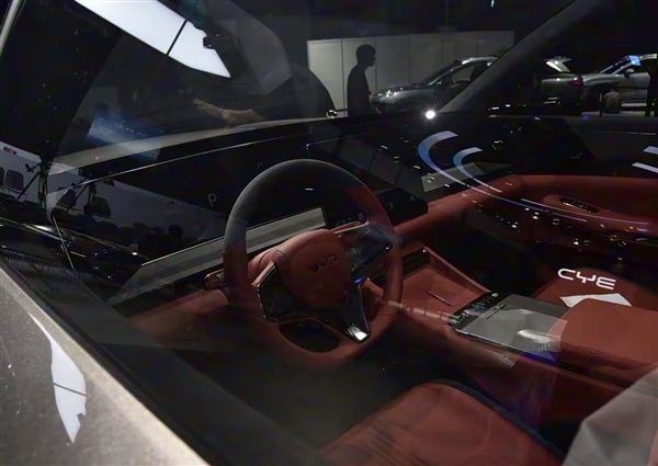 车长超5米!比亚迪王朝全新D级9系官宣 上半年首发