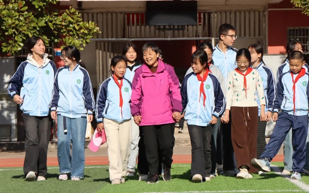 黄园 江西日报全媒体记者李政昊