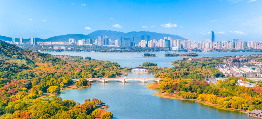 “貌”变滨湖：湖湾焕新，精致之城