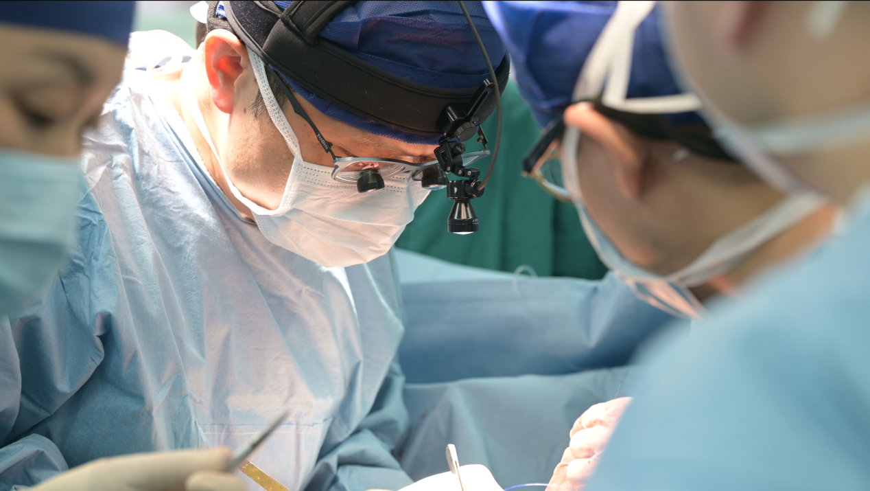 心跳一加速，血管就“断流”！香港跑友患罕见心脏畸形 武汉专家不开胸“重建”生命通道