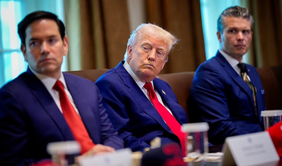 美媒爆料:特朗普就对伊行动提要求,顾问们没法保证