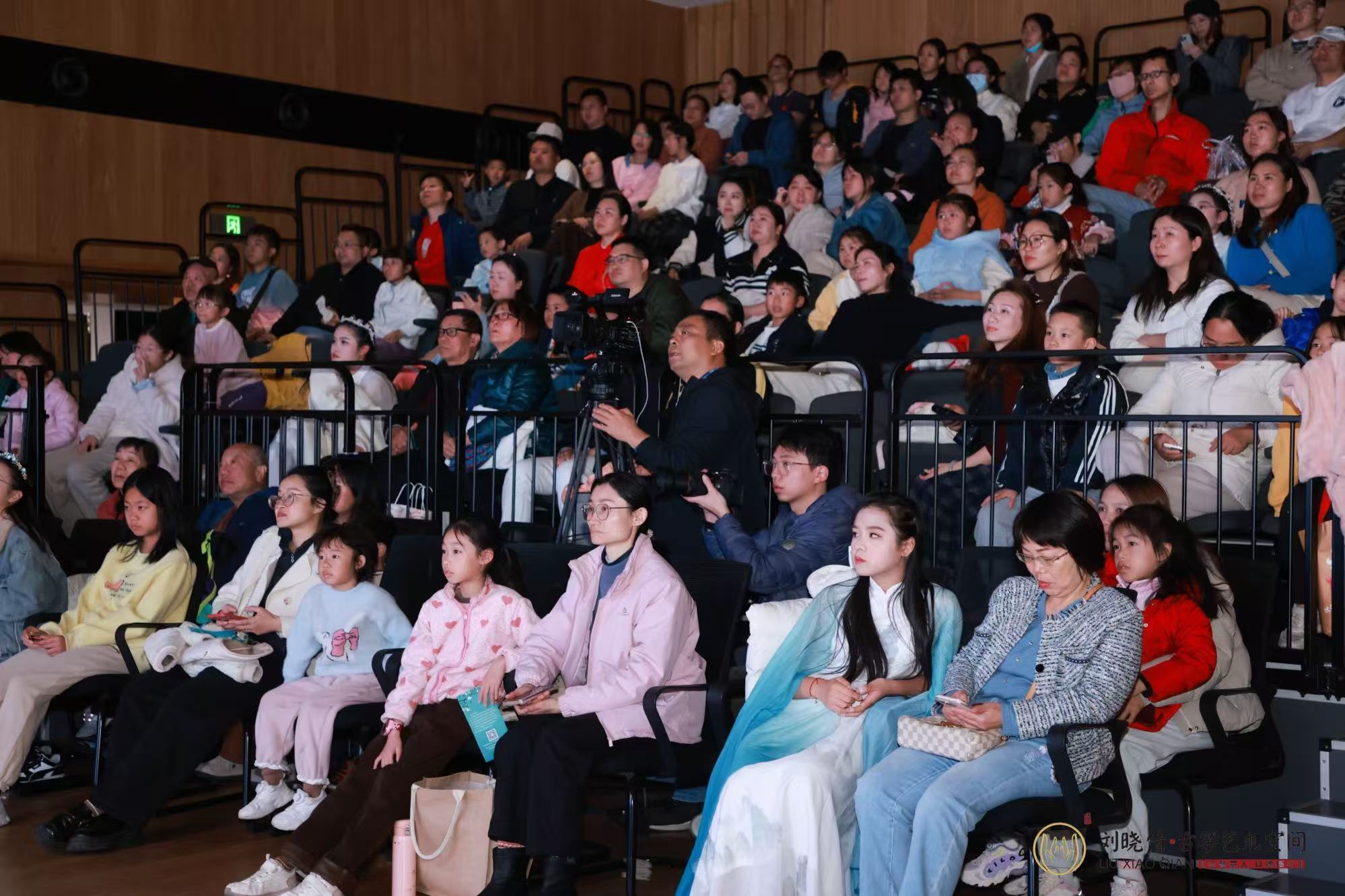 师生一场,筝途一生:深圳红立方的这场音乐会,听见了时间的声音