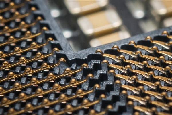 周鸿祎：美国放宽售华芯片禁令 是玩了20年的老把戏