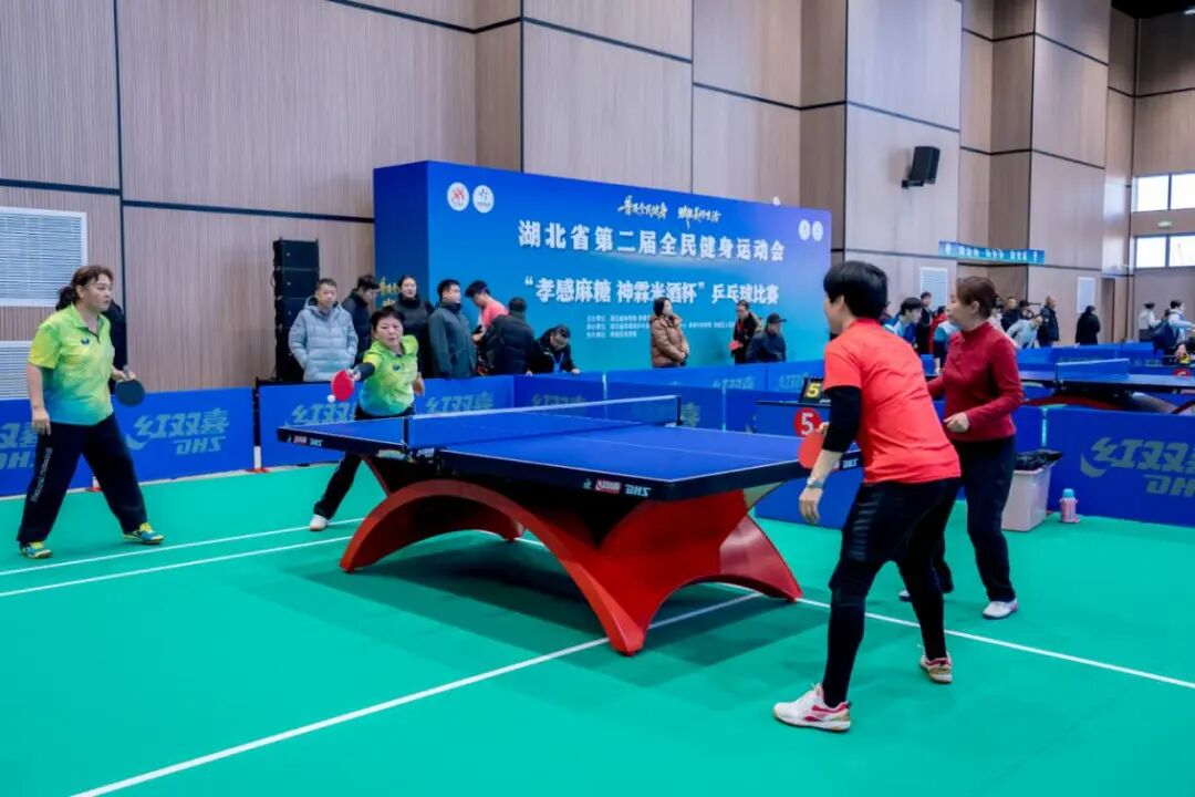 （乒乓球比赛现场）