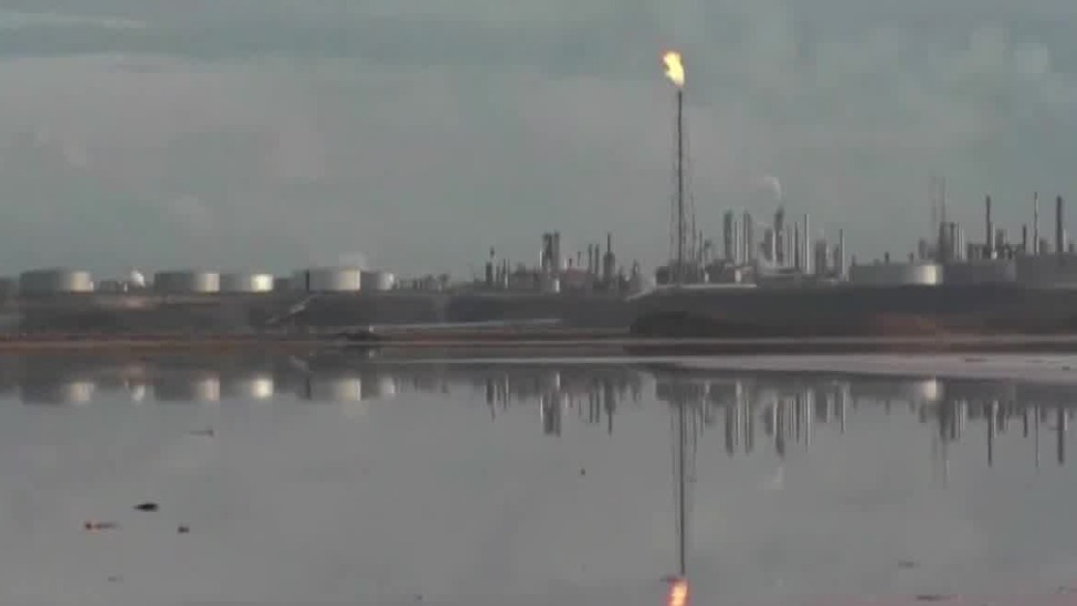 美国急切卖委内瑞拉的石油，根本目的是什么？