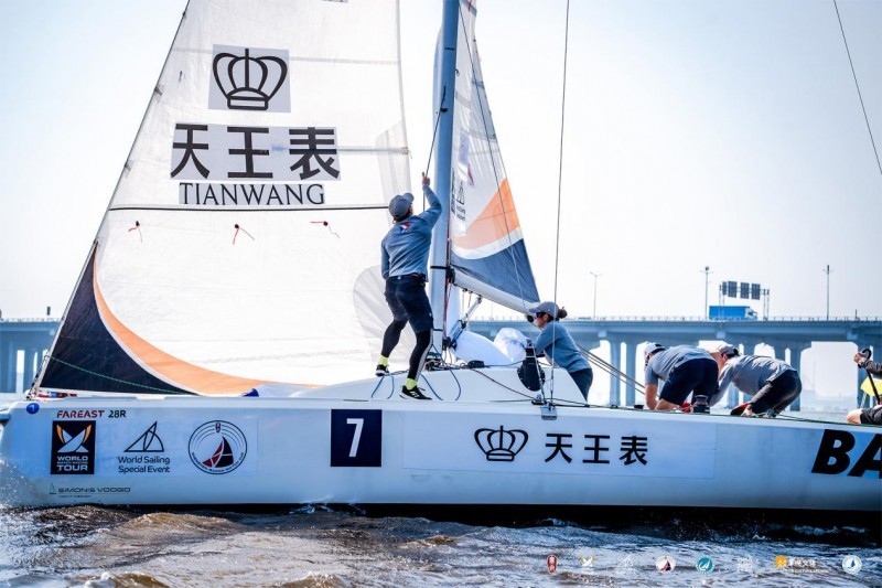 天王表助力世界帆船对抗巡回赛，见证驭风逐时的巅峰荣光