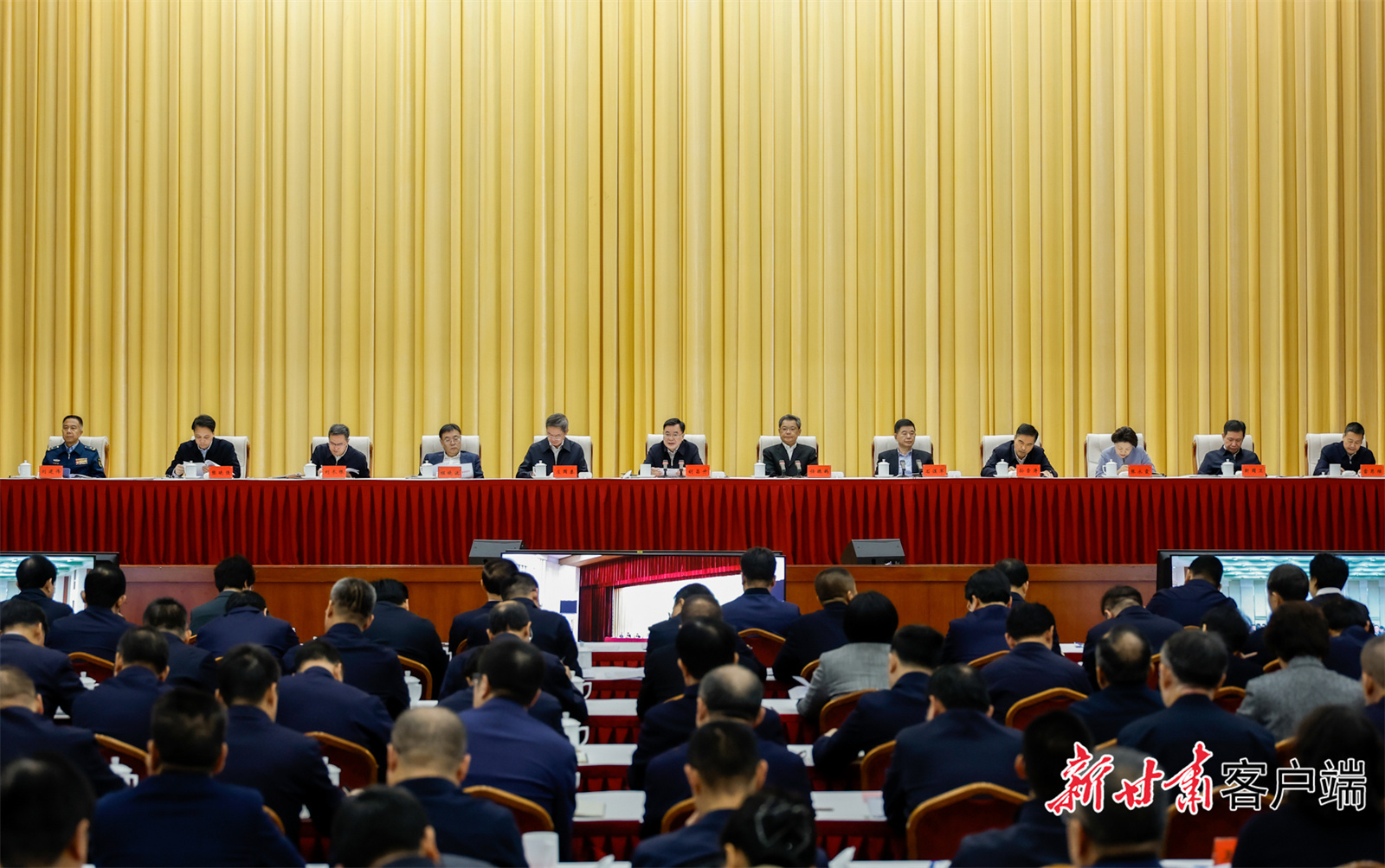 1月16日，省委农村工作会议在兰州召开，省委书记、省人大常委会主任胡昌升出席并讲话。新甘肃&middot;甘肃日报记者　孟捷