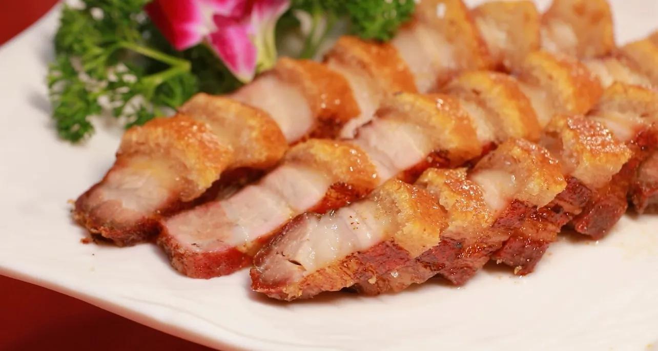 烟火暖街巷，匠宴飨四方—《今日岭南》栏目组走进丽景酒家