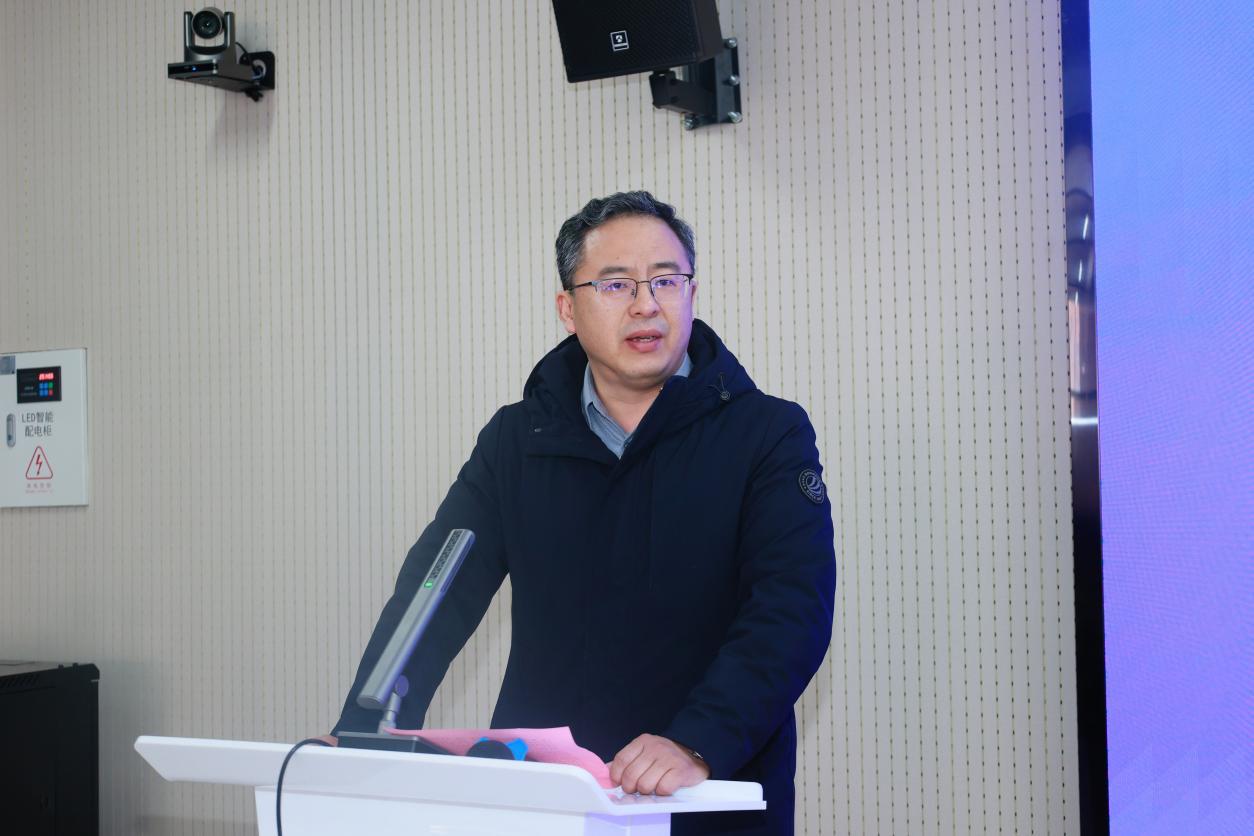 融汇古今智慧，共话自主创新——“管理文化与自主知识体系创新”研讨沙龙在青岛理工大学举办