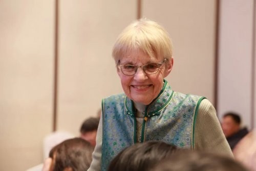 点亮教育的光：埃里克森玛丽莲博士教练型教师课程圆满落幕！