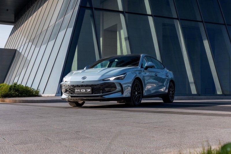 15万级轿跑“满配”天花板！MG7 2026款上市，限时补贴直击底价