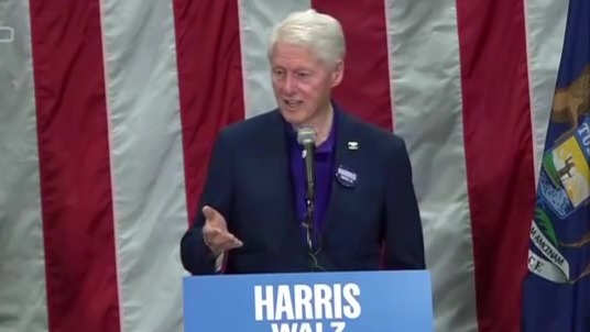 克林顿夫妇因拒绝作证或面临“蔑视国会”指控