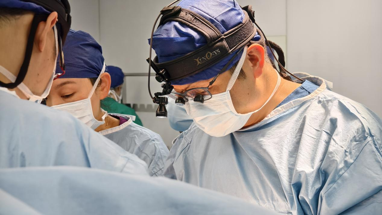 心跳一加速，血管就“断流”！香港跑友患罕见心脏畸形 武汉专家不开胸“重建”生命通道