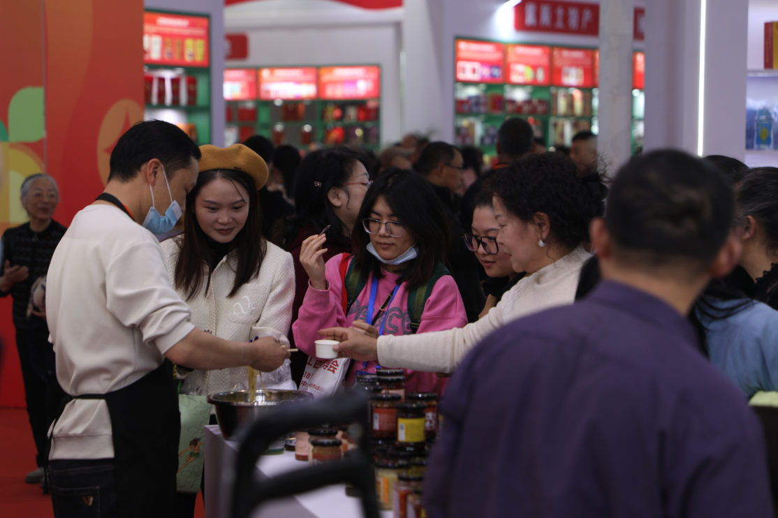 第七届江西农博会开幕!6000余款优势特色农产品亮相 还有专场打折促销活动