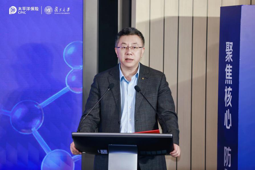 中国太保寿险总经理李劲松阐述“御甲无忧”精准破解甲癌患者三大痛点