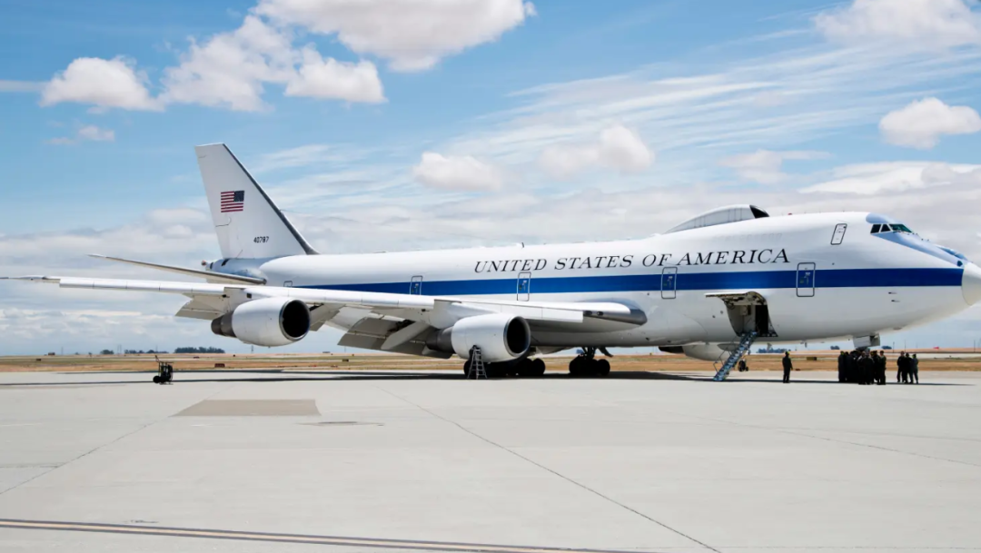 被称为“末日飞机”的波音E-4B军机。图源:美媒