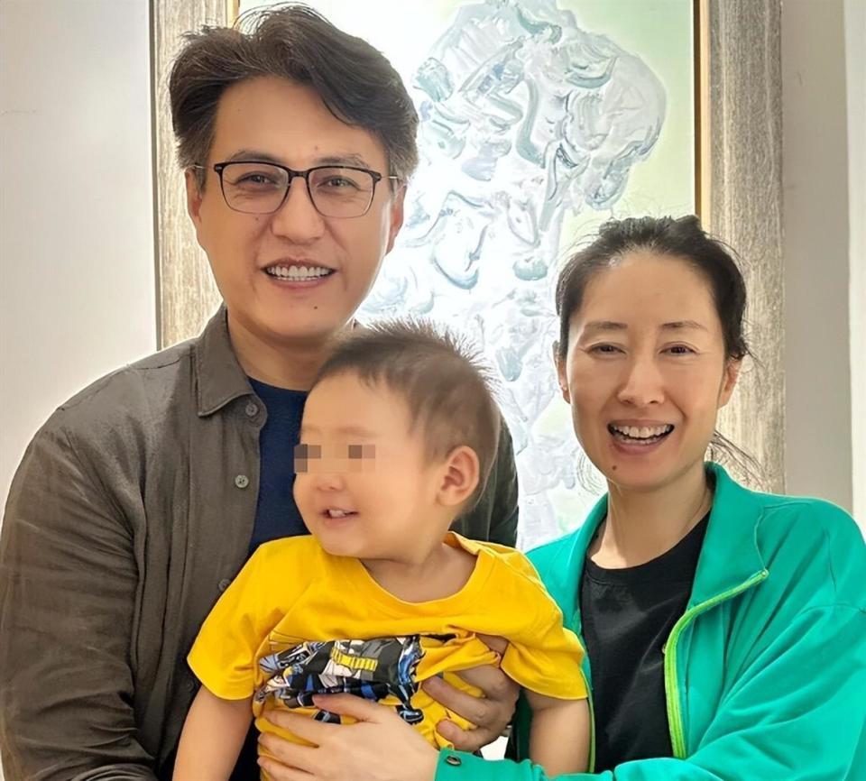 人民日报点名刘敏涛，释放两大信号，原来靳东一个字都没说错(图25)