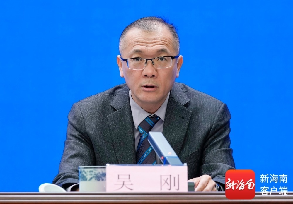 海南省住房和城乡建设厅党组成员、副厅长吴刚。记者 李昊 摄