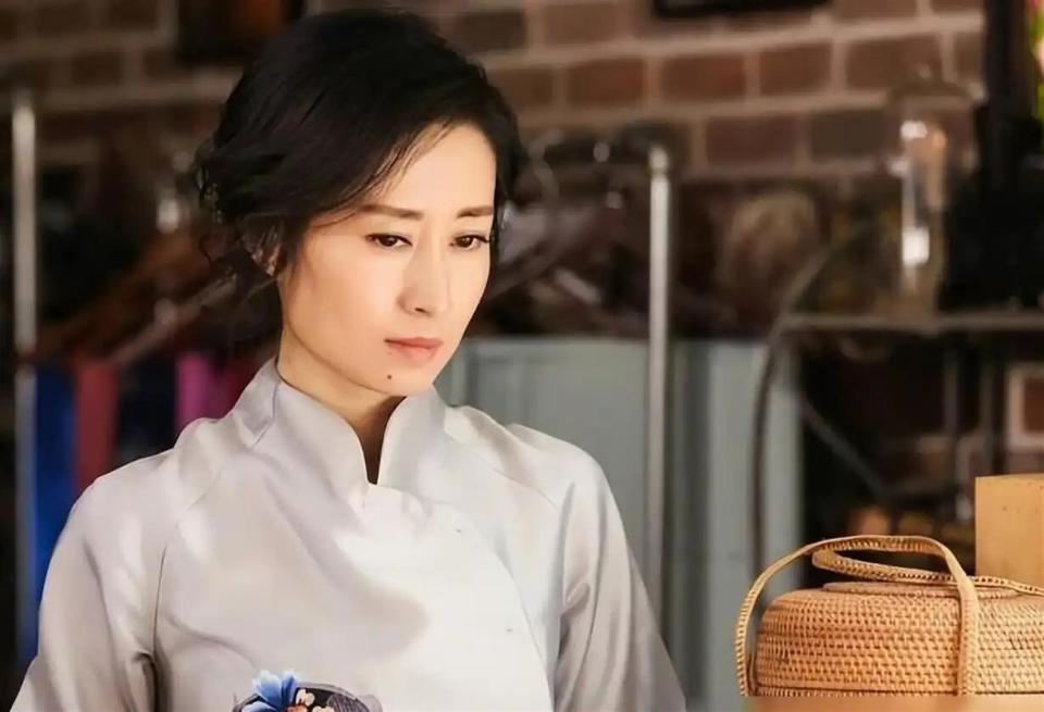 人民日报点名刘敏涛，释放两大信号，原来靳东一个字都没说错(图13)