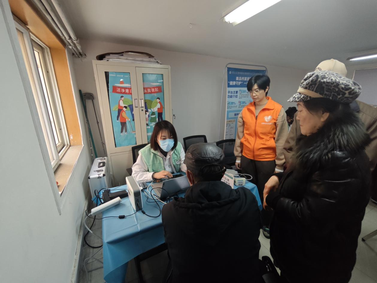 声动市北 | 健康讲座 义诊服务 台东街道守护银龄幸福生活