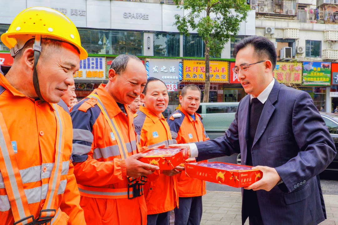 "莓好食光&middot;暖冬同行"，欢乐果园携手Ol&eacute;以有爱鲜果温暖新春