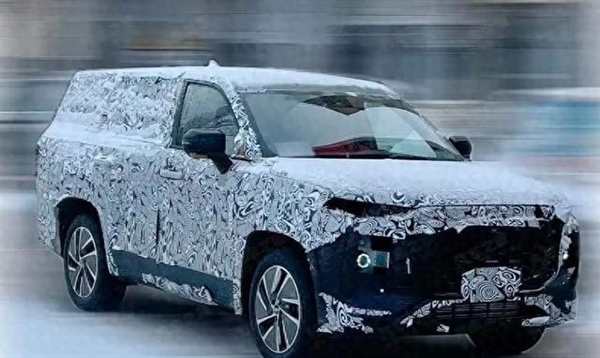 尺寸超风云T11！奇瑞全新硬派SUV T1T曝光：三排布局+更大车身