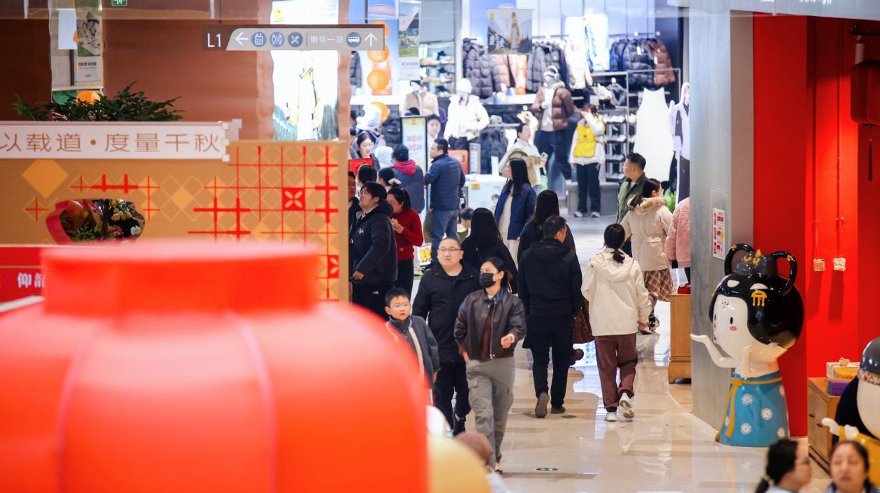西安浐灞国际港：商贸配套再升级 生活圈越逛越有味