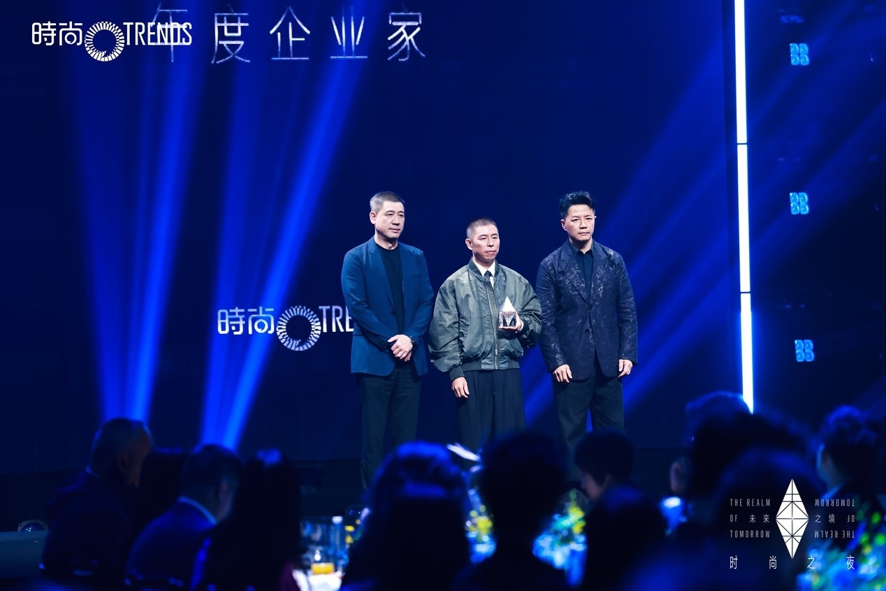 年度企业家 卡宾先生