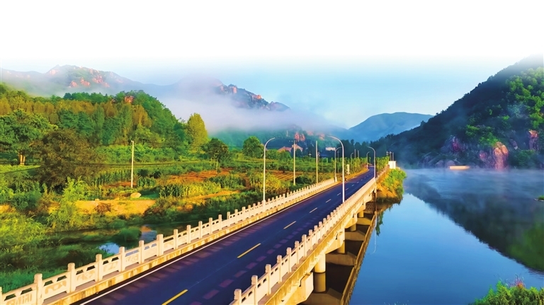 洛阳市汝阳县“百里画廊”X060斜泰线。