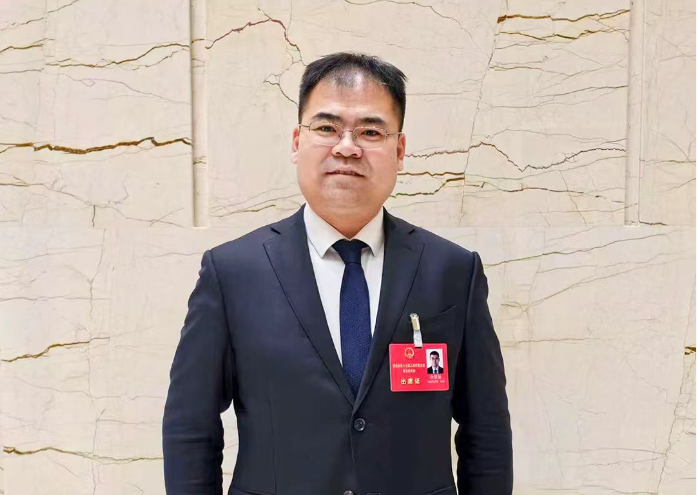 青岛市人大代表余繁显:盘活青岛老旧场馆,深化文体旅商融合发展