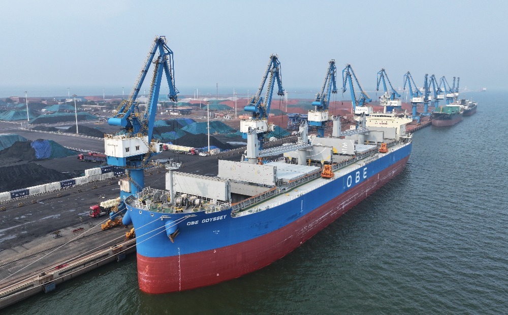 从“经验”到“标准” 潍坊港区闯出大件吊装特色路