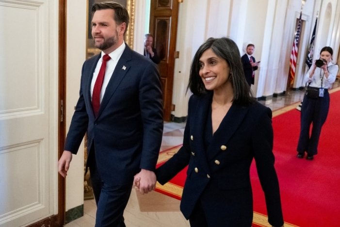 万斯夫妇官宣喜讯,还创造了美国史上一个先例