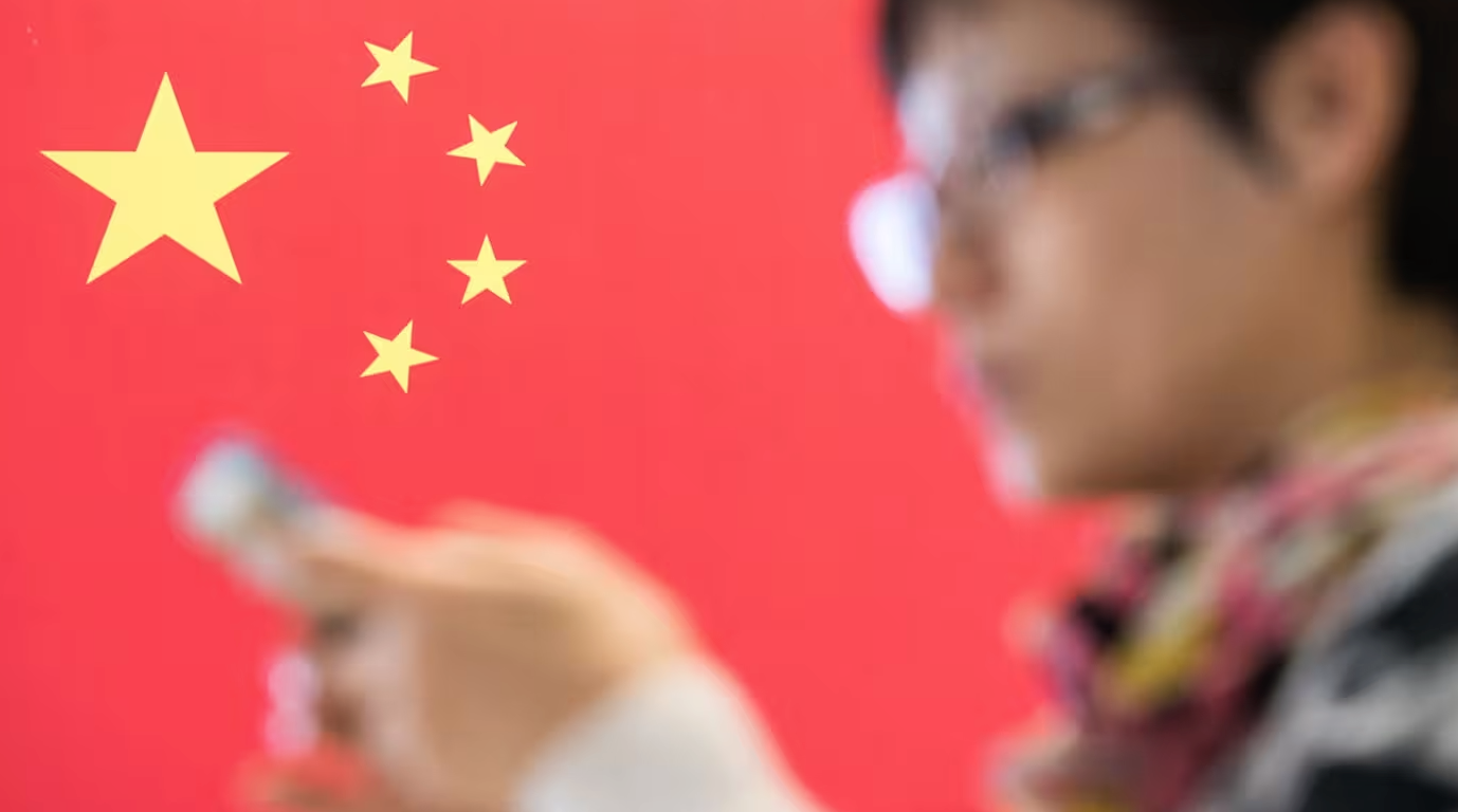 中国掌控AI供应链原材料