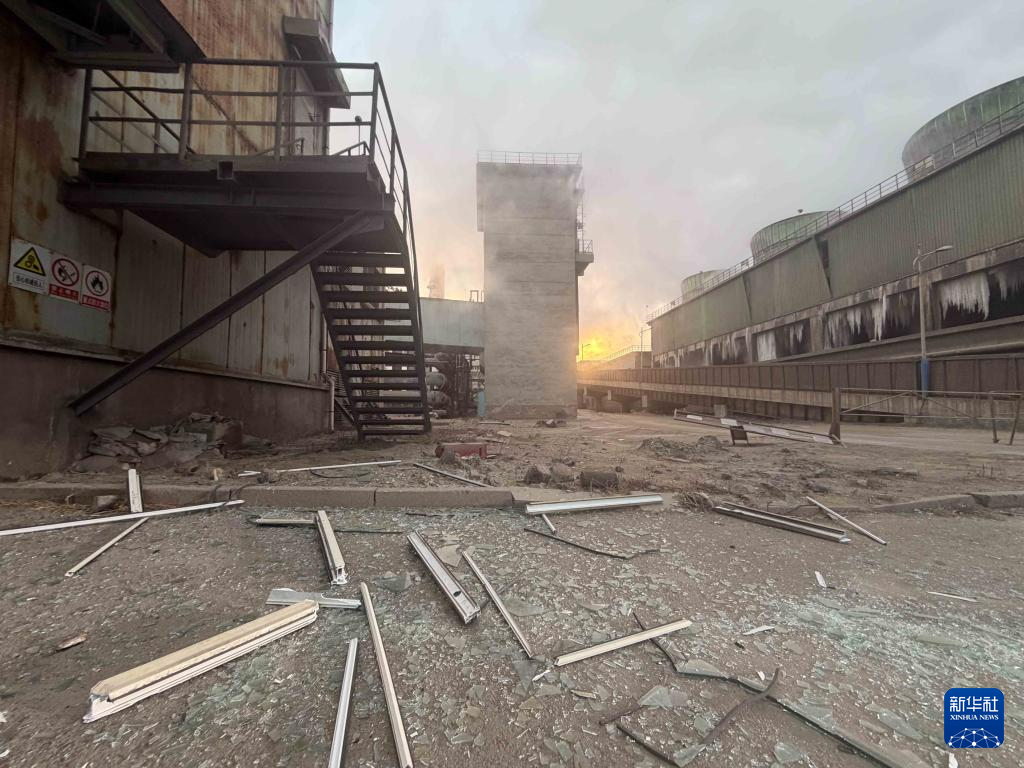 1月18日拍摄的事故现场（手机照片）。新华社发