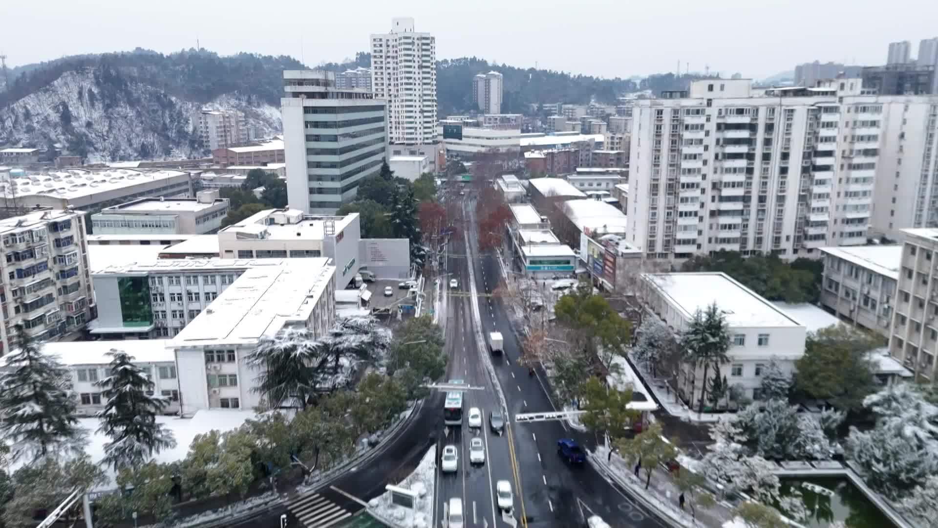 战风雪 保民生｜严阵以待 湖北迎战今年首轮寒潮天气
