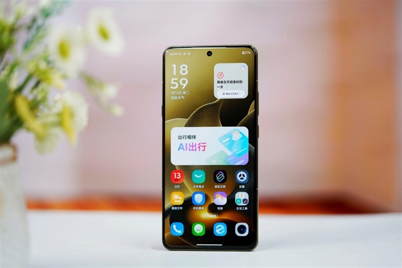 联想moto X70 Air Pro AI手机评测：轻薄AI影像旗舰 随手一拍就是8K大片