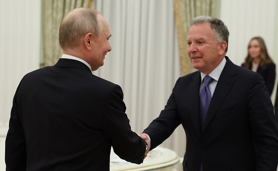 普京深夜会晤美特使,持续至第二天凌晨3点