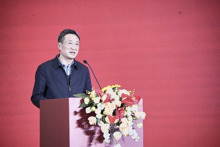 关传兵部长讲话