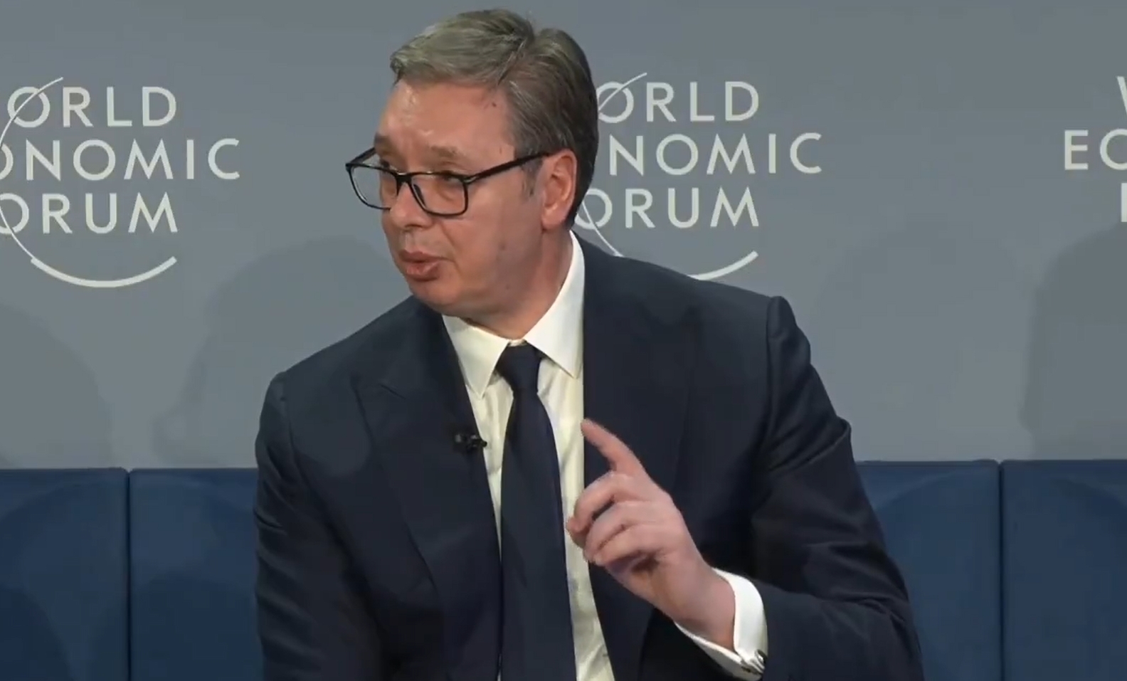 武契奇:当今世界没有规则,大鱼吃小鱼,他们甚至都不掩饰