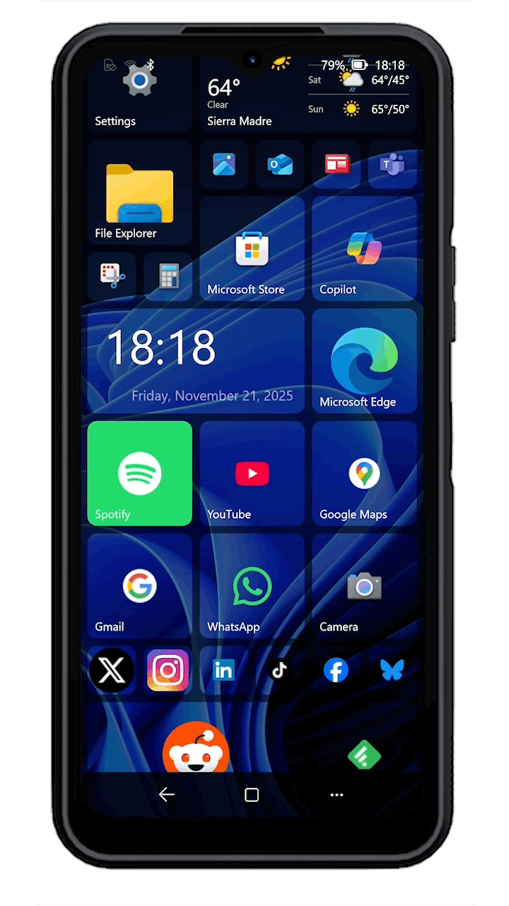 ▲ Windows 11 模式下，手机配备的定制 Shell 界面