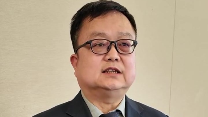 放学时间调整致家长接送难　兰州政协委员这样破题