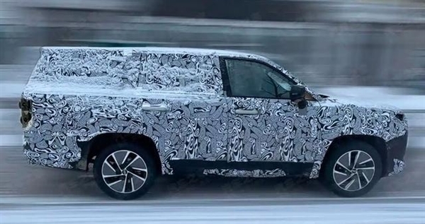 尺寸超风云T11！奇瑞全新硬派SUV T1T曝光：三排布局+更大车身