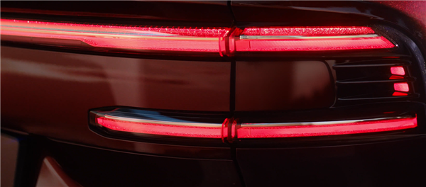 预计售价40万级 极氪8X官宣：吉利打造的“新能源宝马X5”来了